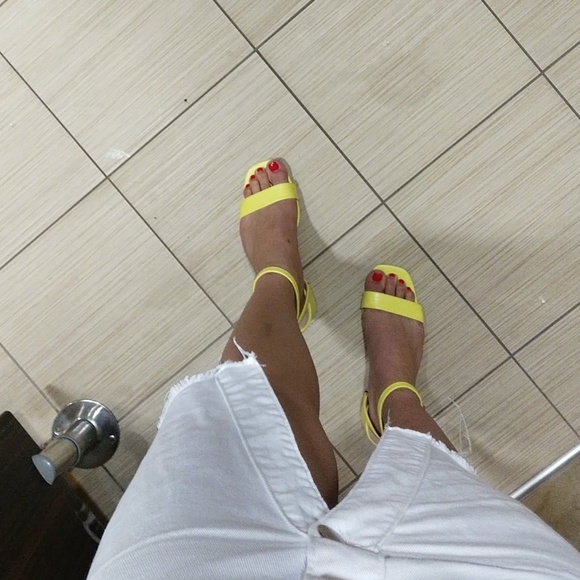 ellalauren24
